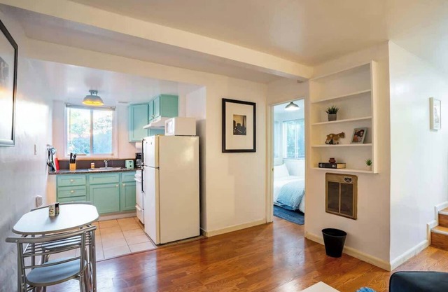 Garden Oasis Cozy Home near Bart+Shop w/ Parking