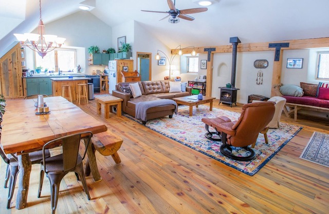 Private 15 acres & pond. 2 bed 1 bath in Black Forest, Colo Spgs