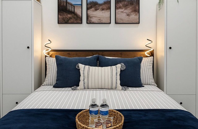 "Private 2-BR Guesthouse w/ Patio & Premium Coffee Bar – Miami"
