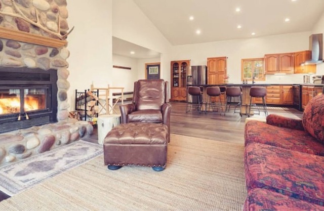 Private and pet-friendly wilderness retreat in the Northwoods