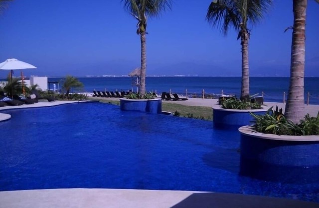 Privatstrand mit herrlicher Aussicht!
