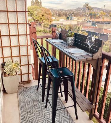 Private Balcony Overlooking Pool - Gated Parking