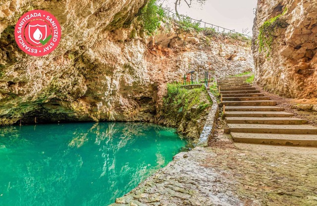 Private bath cabin + Cenotes, temazcal & zip line