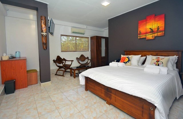 Privatstrand / Max 6Personen / 2-Bett-Zimmer / Wifi / Fitnessraum /