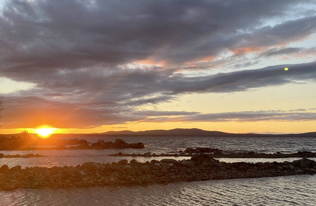 Private Beach Sunset Views Getaway on Sebago Lake
