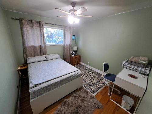 Private Bedroom at Riverfront House