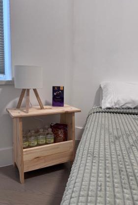 Private Bedroom with Dedicated Bathroom 15mis NYC