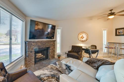 Private Boise Couples Retreat WFH Friendly!