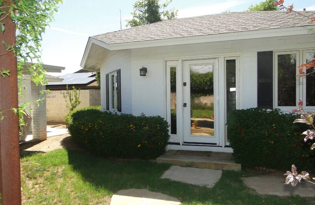 Private Casita in highly desirable Arcadia Lite!
