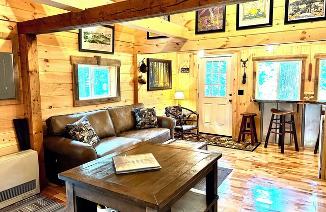 Private Cottage on the River