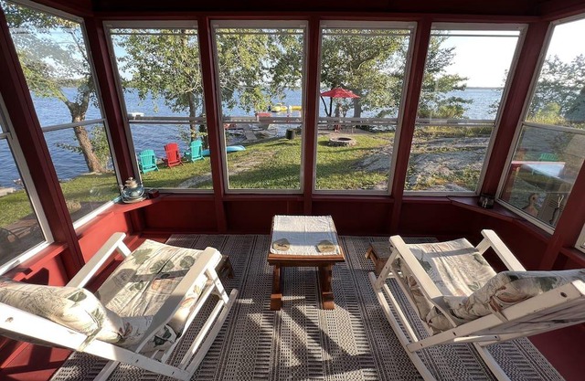 Private Cottage | Waterfront | Kawartha Lakes