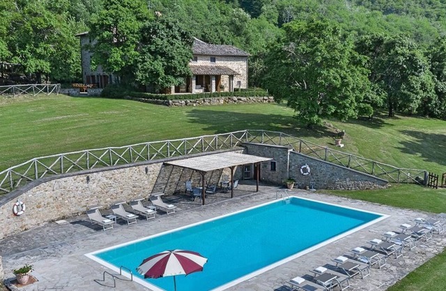 Private Landhausvilla mit Schwimmbad