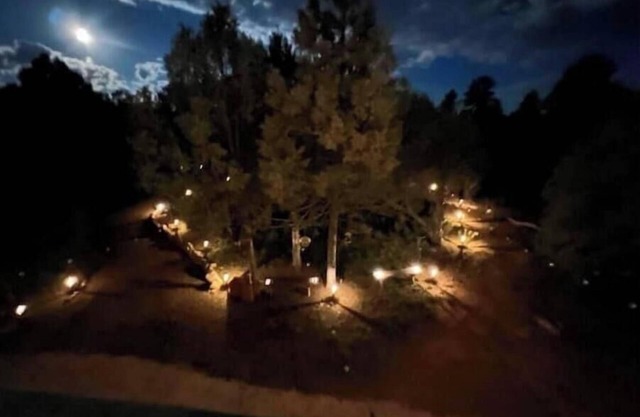 Private/Cozy 2 bedroom mountain cabin Serenity now