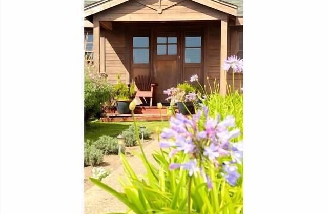 Private Cozy Cottage im Herzen von Mendocino Dorf