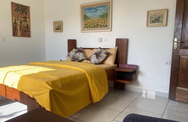 Private cozy room in a shared house