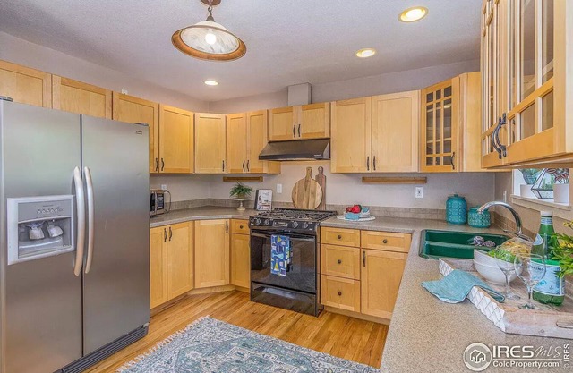 Private Creekside Home 10 minutes from Boulder