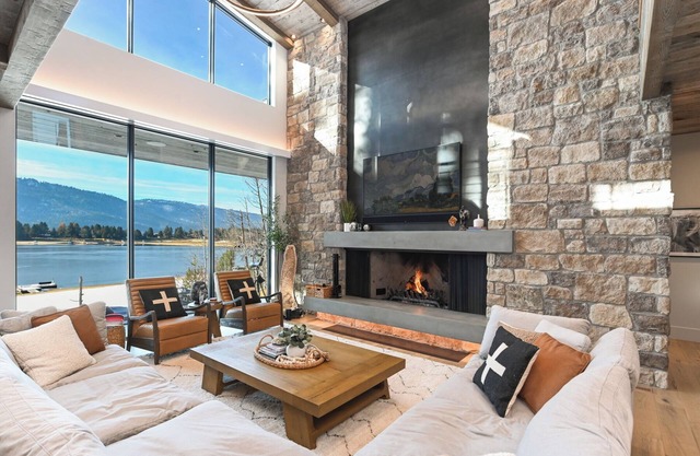 Private Dock-Sauna-Hot Tub-Fire Place-PatioHeaters