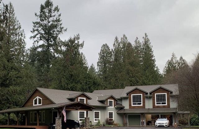 Private & Elegant - Gated Estate in the forest on Cedar Creek