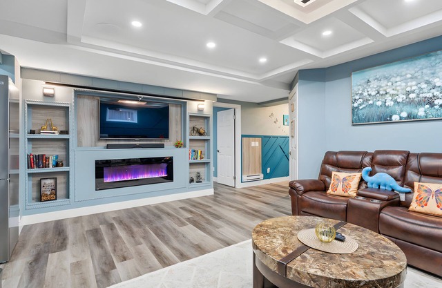 Private Family Entertainer's Suite
