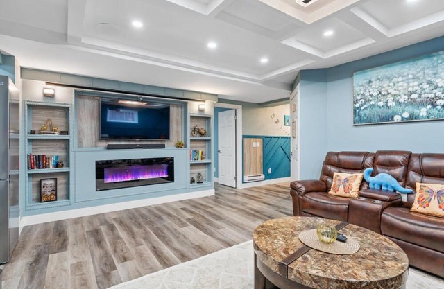 Private Family Entertainer's Suite