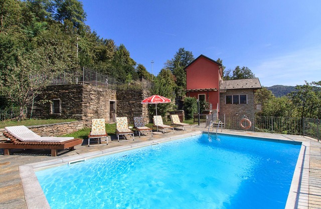 Privates familienfreundliches Haus mit Pool und Aussicht! - Villa Bernardino