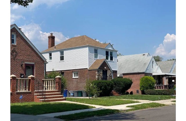 private family home,20 min from JFK