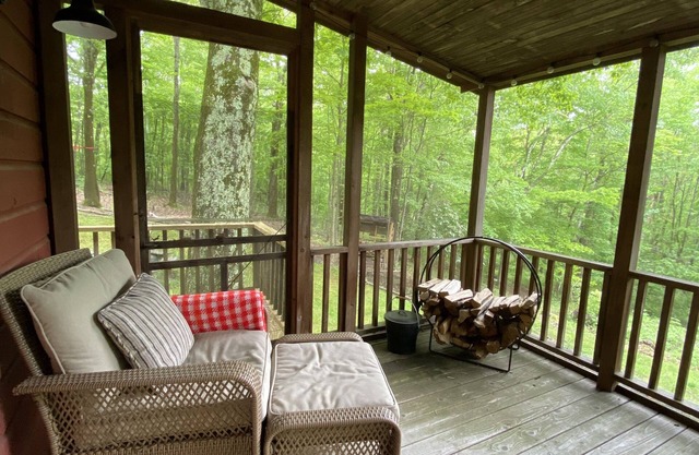 Private forest retreat minutes from charming downtown Millerton