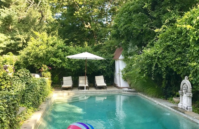 Spektakuläre & Private Französisch Manor-1 Std. NYC-TV / Film Location-Pool & 10min Strand