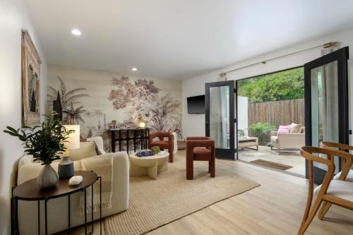Private Garden and Tranquil Haven