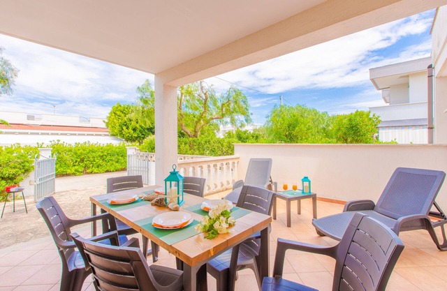 Privater Garten, eingezäunt, Grill, für Familien.