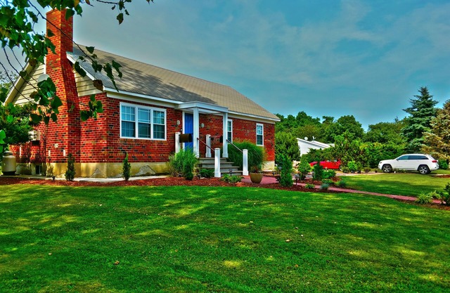 Private Getaway - Ecke Haus mit Rechten an Privatstrand - Tip of North Fork