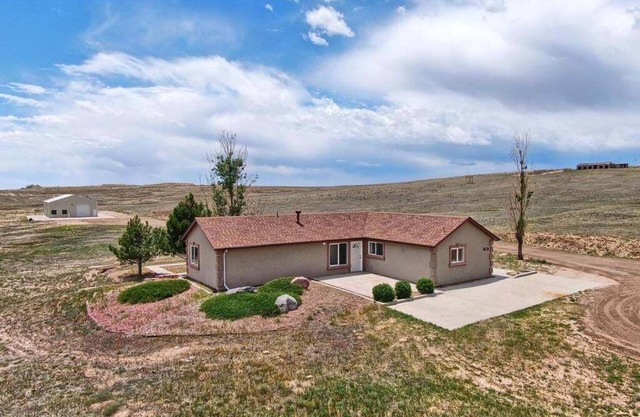 Private getaway on 38 acres of tranquility in Peyton, CO