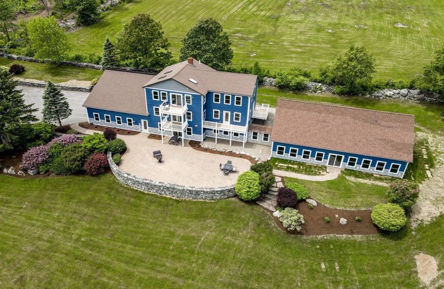 Private Getaway with Heated Indoor Pool!