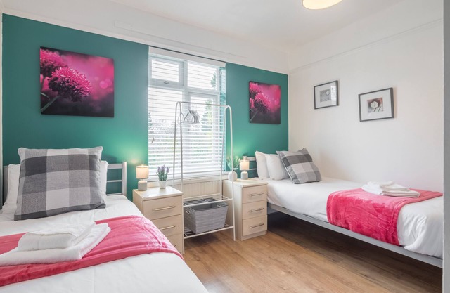 Private & Glamorous Studio Room 6 by Milton Guesthouse