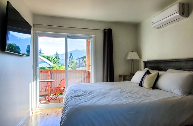 Private guest house in central location.