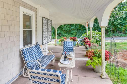 Private Heated Pool Family Cottage in Plymouth!