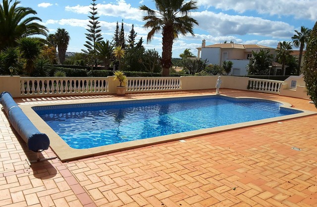 Private Ferienvilla m. Pool 10x5 m (beheizbar), 2 Schlafzimmer (Bad en Suite)