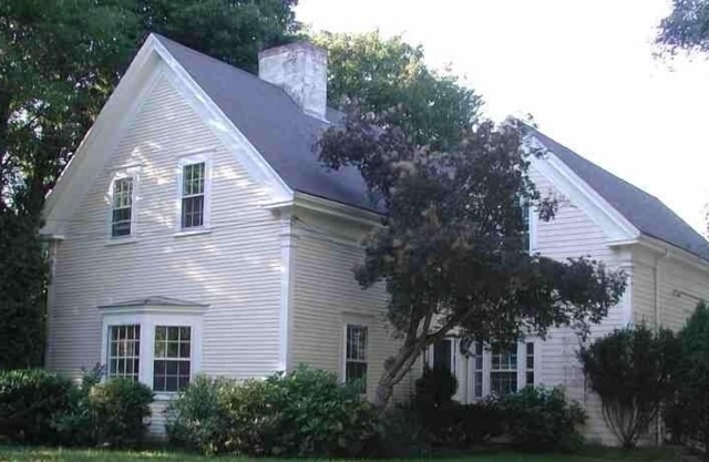 Private Home close to beach on Powder Point