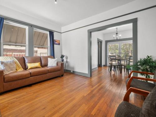 private home eight minutes from the city