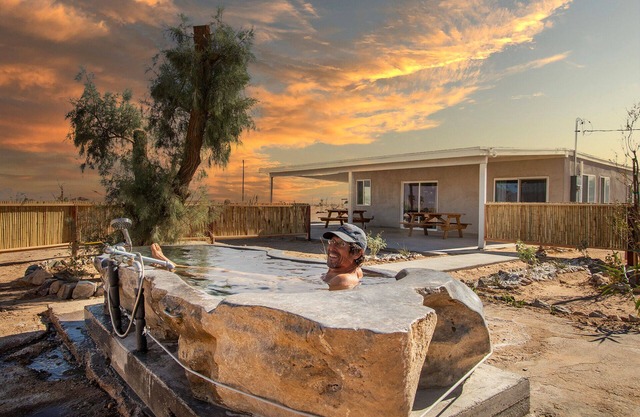 Private Hot Springs - Desert Willow House