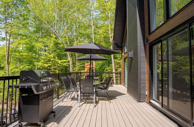 Private Hot Tub | Hiking | Skiing | Le Silverson
