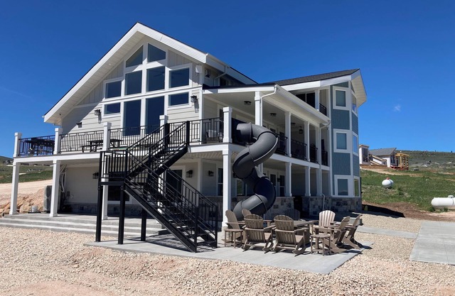 New Listing! Sleeps 33! Private Hot Tub! Ideal Beach Access! Slide! Pickleball!