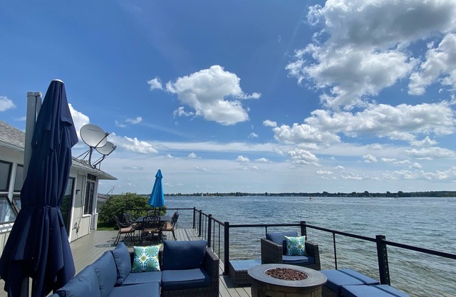 Private island escape in the 1000 Islands!