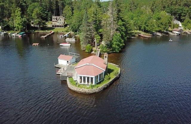 Private Island - Largest Fresh Water Reservoir in Mass....