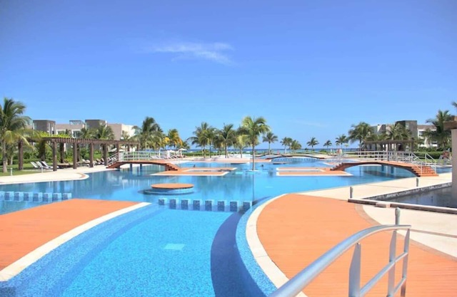 Private Jacuzzi | Infinity Pool | Beach | Terrace