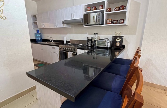 Private jacuzzi pool 2 level house private coto