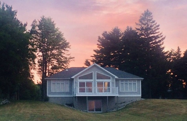 PRIVATE LAKE PROPERTY - weicher Sand und Entspannung - The Sunrise Lake House
