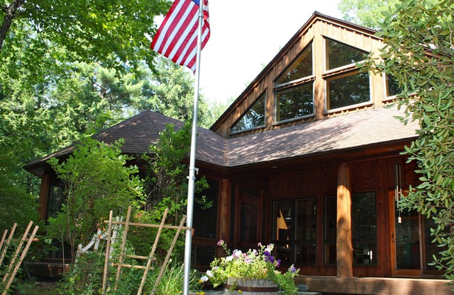 Privates Adirondack-Haus am See