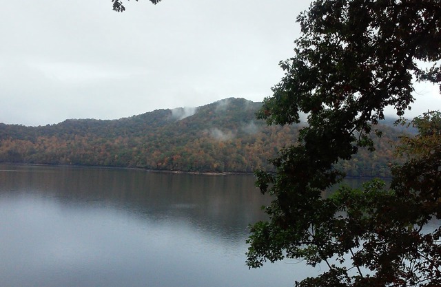 Private Lakefront Hideaway mit Dock !!!