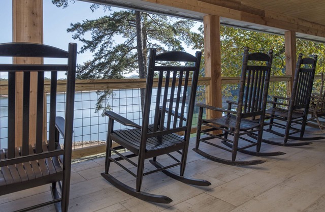 Privater Rückzugsort am See